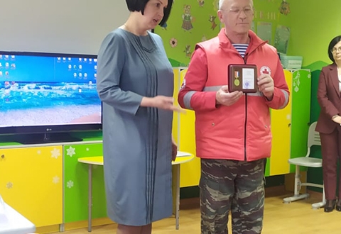 Председателя городского отделения наградили юбилейным знаком «85 лет Орловской области» 